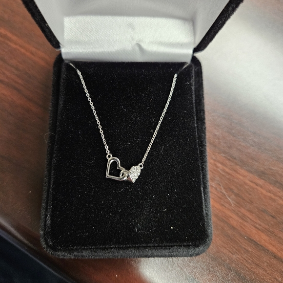 Jewelry - Silver Double heart necklace with 11 diamonds, 925 Silver chain